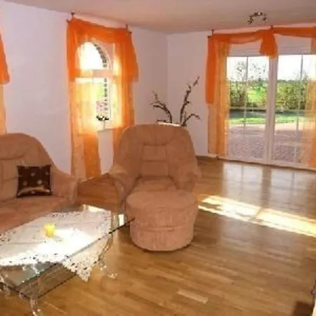 Direkt Am Wasser In Westerbur Apartment